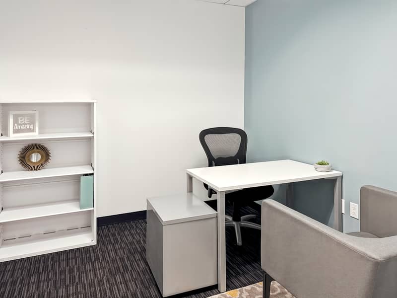 10 Regus_CA, Beverly Hills - 8383 Wilshire_USA_Centre 3083_Office 2. jpg