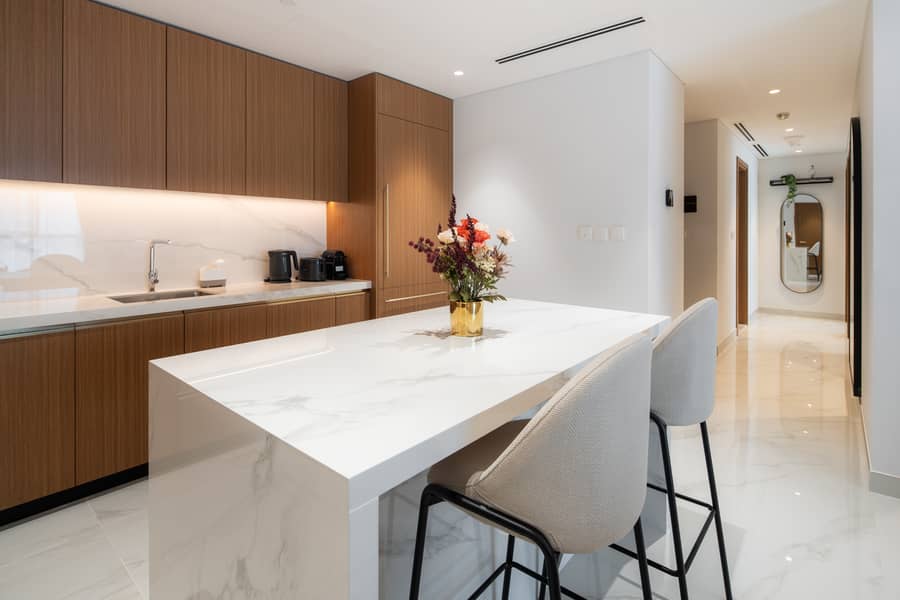 24 Oak Tree Azizi Riviera 69 612 - 14. jpg
