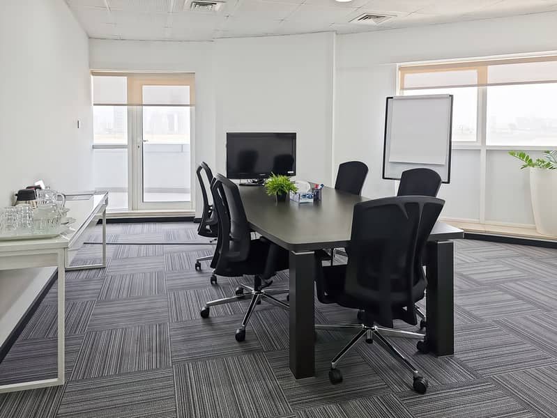6 Regus_DUBAI, Sports City _UAE_Centre 3408_Meeting Room_LOCATIONHEROIMAGE. jpg