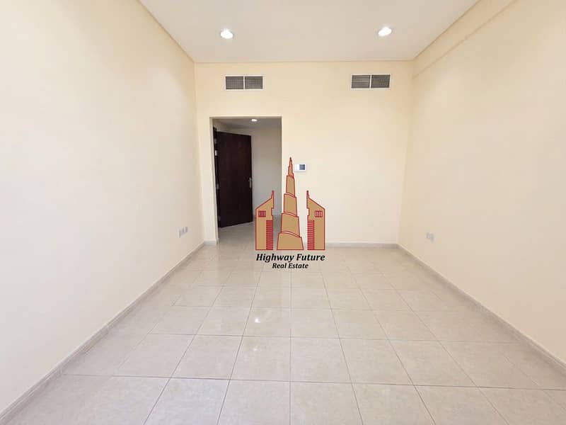 5 215838. jpg