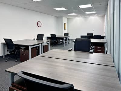 Офис в аренду в Дубай Спортс Сити, Дубай - Regus_QC, Montreal - Rene Levesque_Canada_Centre 4154_Office 1. jpg