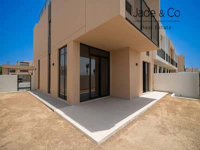 4 Slaapkamers Villa te Huur in Dubai South, Dubai - Villa in Dubai South，Emaar South，Expo Golf Villas，Expo Golf Villas 6 (Greenviews 3), 4 slaapkamers, 150000 AED - 16358124