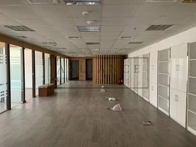 Office for Rent in Jumeirah Lake Towers (JLT), Dubai - Fitted | Vacant | Partitions | Private Pantry