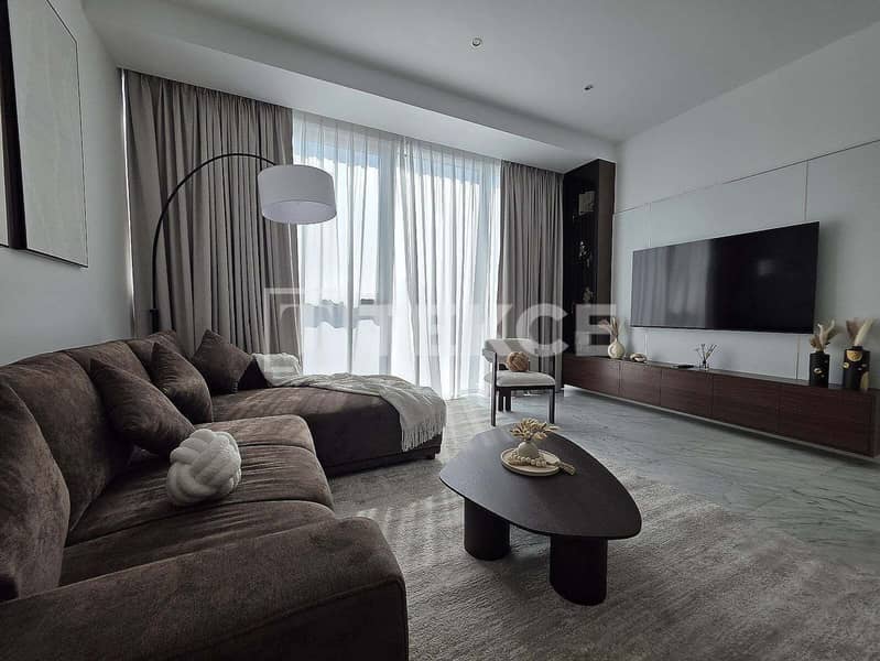 3 livingroom-2. jpeg