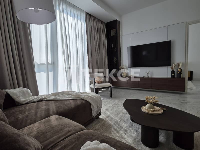 5 livingroom-5. jpeg