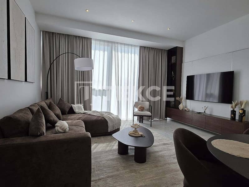 6 livingroom-6. jpeg