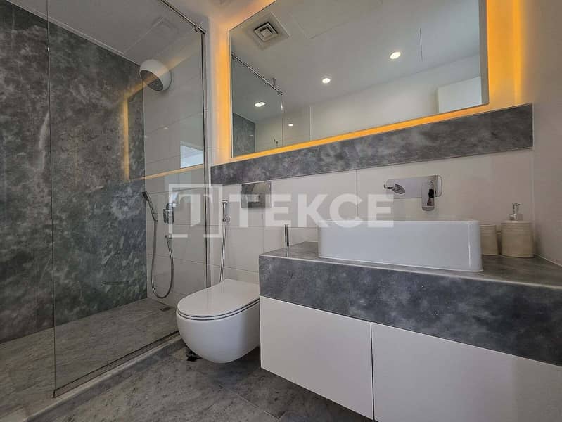 19 bathroom-1. jpeg