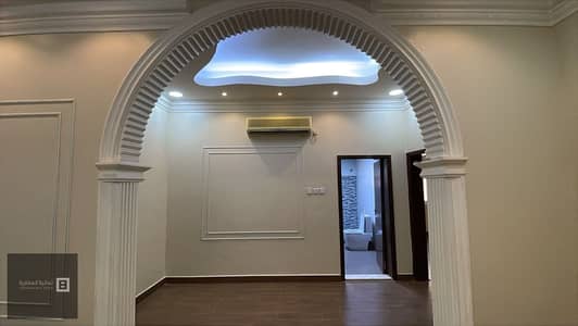 Villa de 8 chambres à à louer à Al Goaz, Sharjah - WhatsApp Image 2026-08-31 at 7.03. 39 PM. jpeg Villa de 8 chambres à à louer à Al Goaz, Sharjah - WhatsApp Image 2026-08-31 at 7.03. 39 PM. jpeg