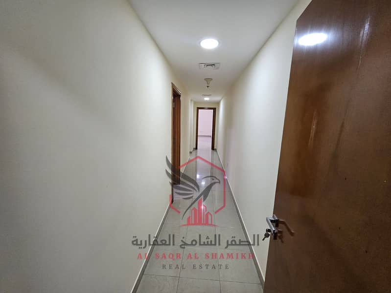 12 1f13aa89-7759-4304-a85c-eb38cc71e335. jpg