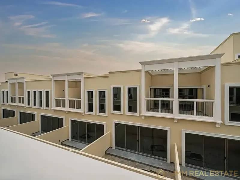 Casa adosada en DAMAC Lagoons,Malta, 4 dormitorios, 2700000 AED - 15578005 Casa adosada en DAMAC Lagoons,Malta, 4 dormitorios, 2700000 AED - 15578005