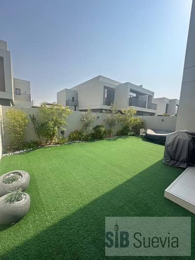 3 Camere Villa in vendita a Dubai South, Dubai - WhatsApp Image 2026-08-26 at 20.38. 46 (1). jpeg 3 Camere Villa in vendita a Dubai South, Dubai - WhatsApp Image 2026-08-26 at 20.38. 46 (1). jpeg