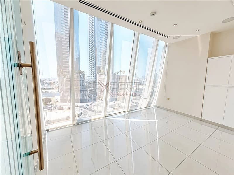 4 Image 4