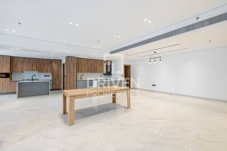 3 Bedroom Apartment for Sale in Business Bay, Dubai - Spacious Layout | Brand New | Community View