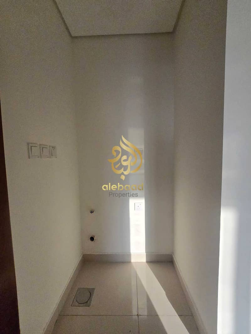8 20260831_173911. jpg
