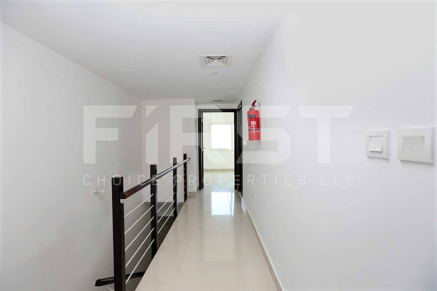7 Internal Photo of 2 Bedroom Villa in Al Reef Villas Al Reef Abu Dhabi UAE 170.2 sq. m 1832 sq. ft (8). jpg