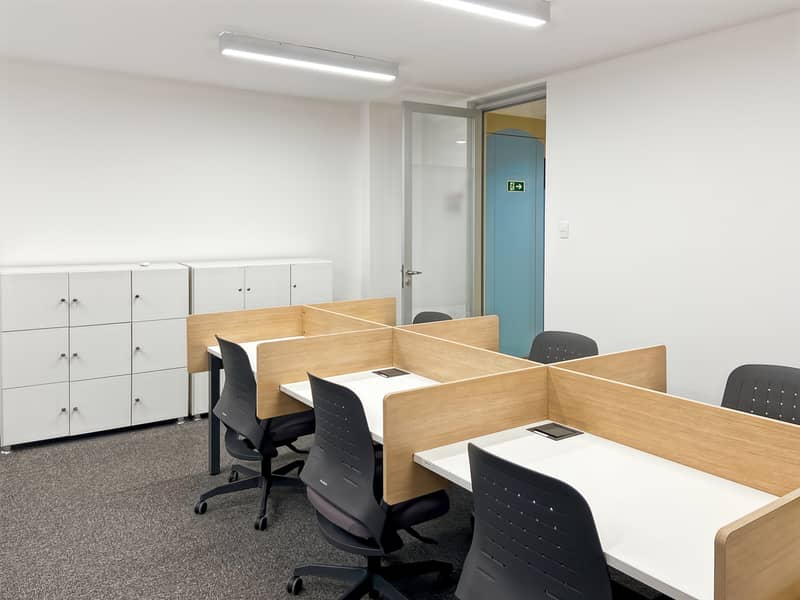 7 Regus_Conde Luiz Eduardo_Brazil_Centre 7335_Co-working 5. jpg