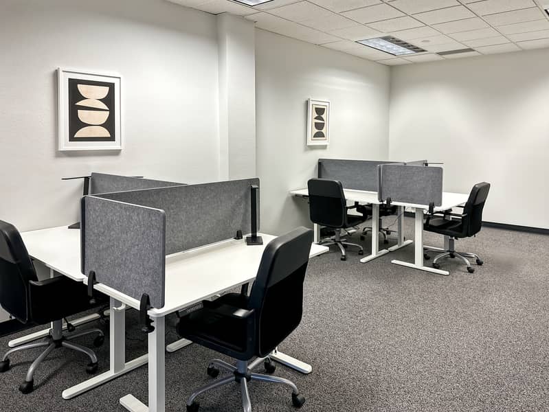 8 Regus_Corporate Dr_USA_Centre 8075_Co-working 2. jpg