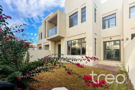 3 Bedroom Villa for Rent in Reem, Dubai - E35EB2F9-B62C-4CCA-BFE2-F868662A1432. jpg 3 Bedroom Villa for Rent in Reem, Dubai - E35EB2F9-B62C-4CCA-BFE2-F868662A1432. jpg