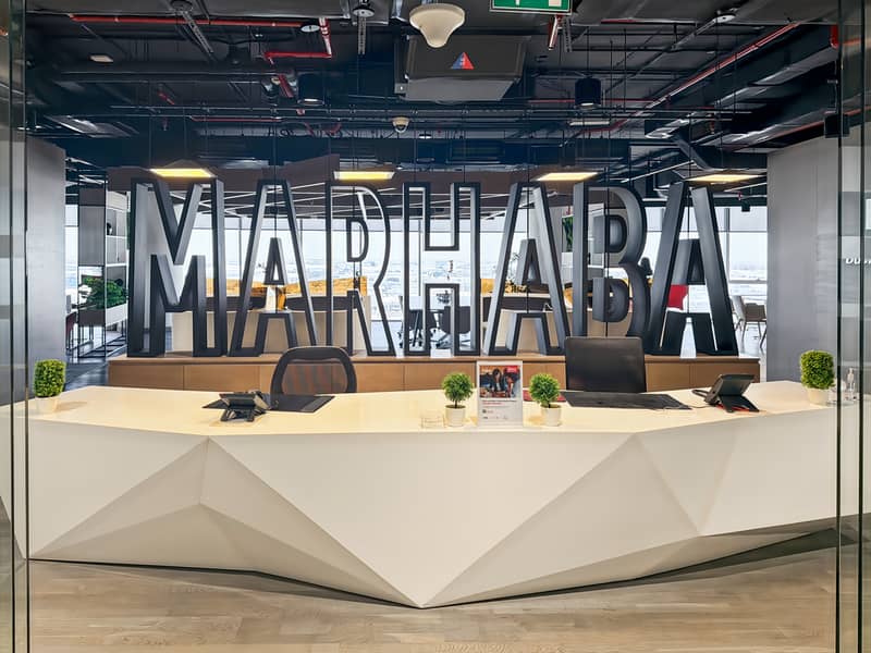 4 Regus_DUBAI, JAFZA One _UAE_Centre 3444_Reception. jpg