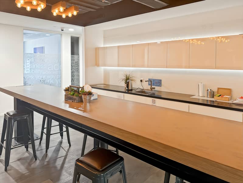 7 Regus_DUBAI, JAFZA One _UAE_Centre 3444_Refresh Area. jpg