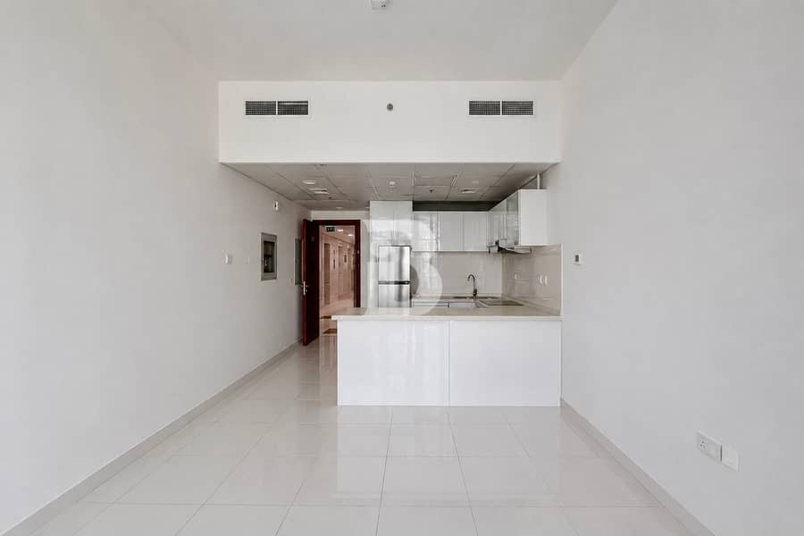 High Floor I Stunning Sea Views | Vacant High Floor I Stunning Sea Views | Vacant