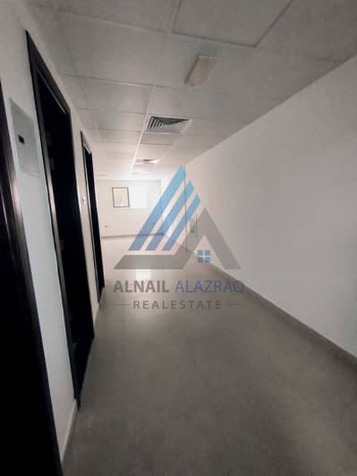 مکتب  للايجار في شارع الوحدة، الشارقة - 1000066583. jpg