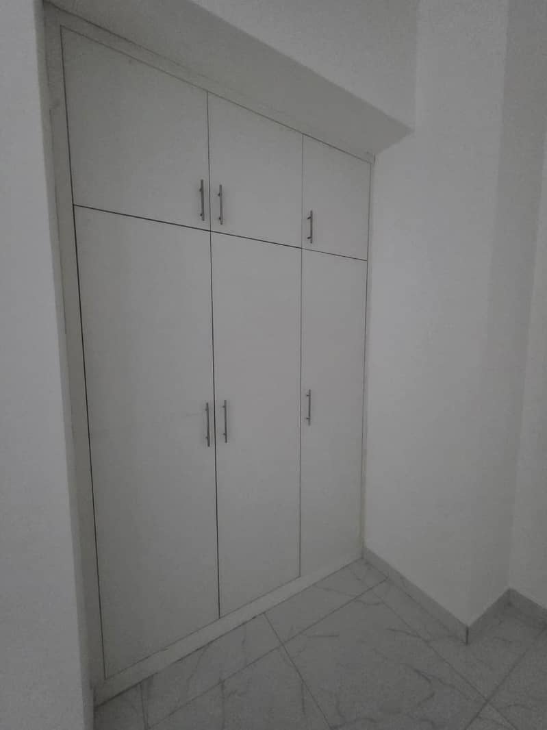 4 WhatsApp Image 2026-09-01 at 08.29. 47 (1). jpeg