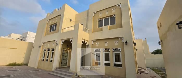 6 Slaapkamers Villa te Huur in Kalba, Sharjah - photo_5814578394241372077_y. jpg 6 Slaapkamers Villa te Huur in Kalba, Sharjah - photo_5814578394241372077_y. jpg