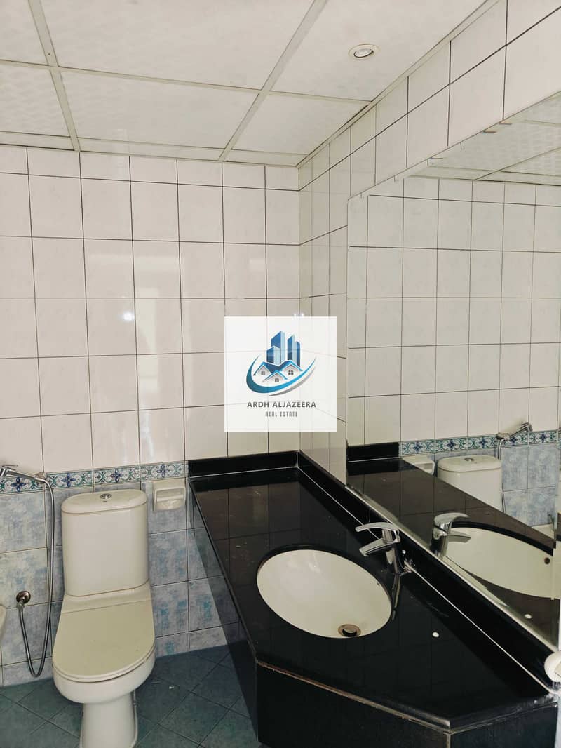 20 58445. jpg