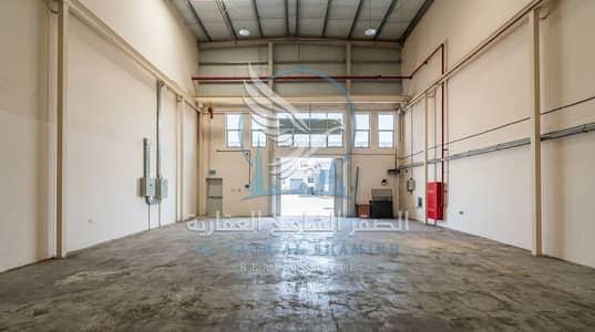 Warehouse for Rent in Industrial Area, Sharjah - مستودع الصناعية 12 مساحة 3000 قدم (9). jpeg