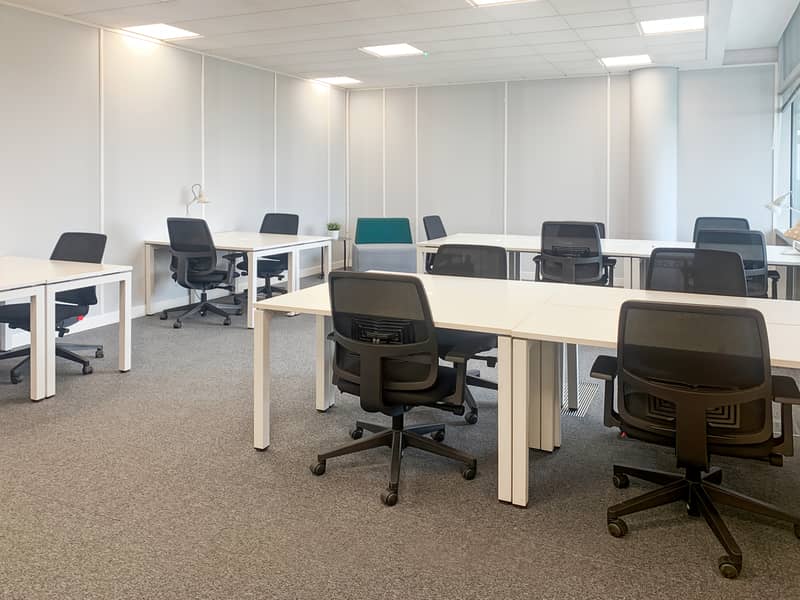 8 Regus_STANSTED, Airport _UK_Centre 4233_Office 1. jpg