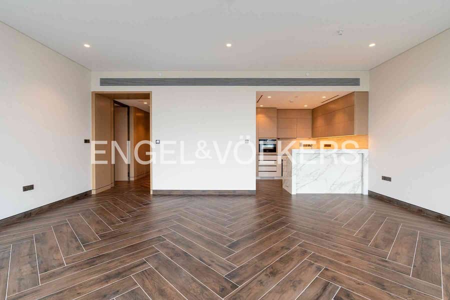 Prime Location | Luxury | Park View Prime Location | Luxury | Park View