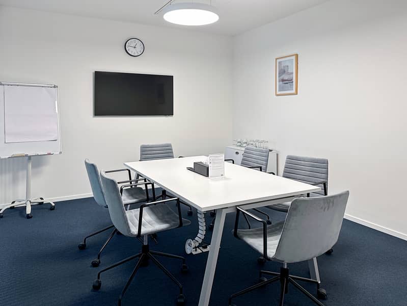 5 HQ_ Sheikh Rashid Tower_UAE_Centre 6379_Board Room 2_LOCATIONHEROIMAGE. jpg