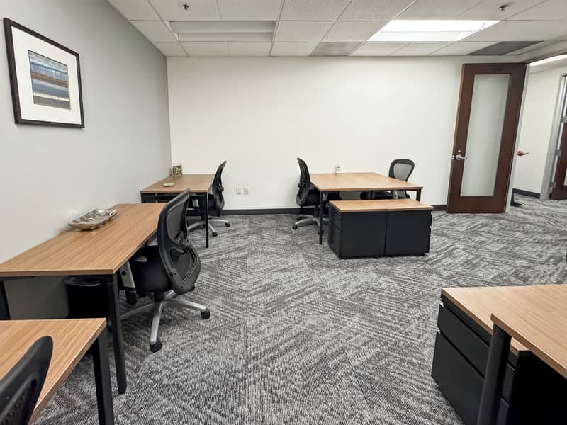 9 Regus_CA, Ontario - One Lakeshore_USA_Centre 1820_Office 3. jpg