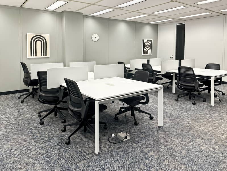 10 Regus_KY, Lexington - Blazer Parkway_USA_Centre 6212_Coworking 3. jpg