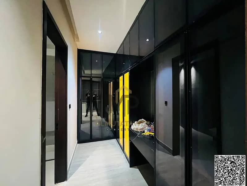 22 849095664-1066x800. webp