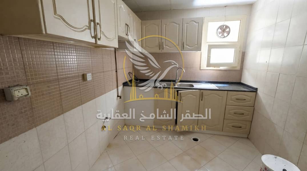 14 ازالة_الاوساخ_من_البلاط_والبستلة_202609011319. jpeg