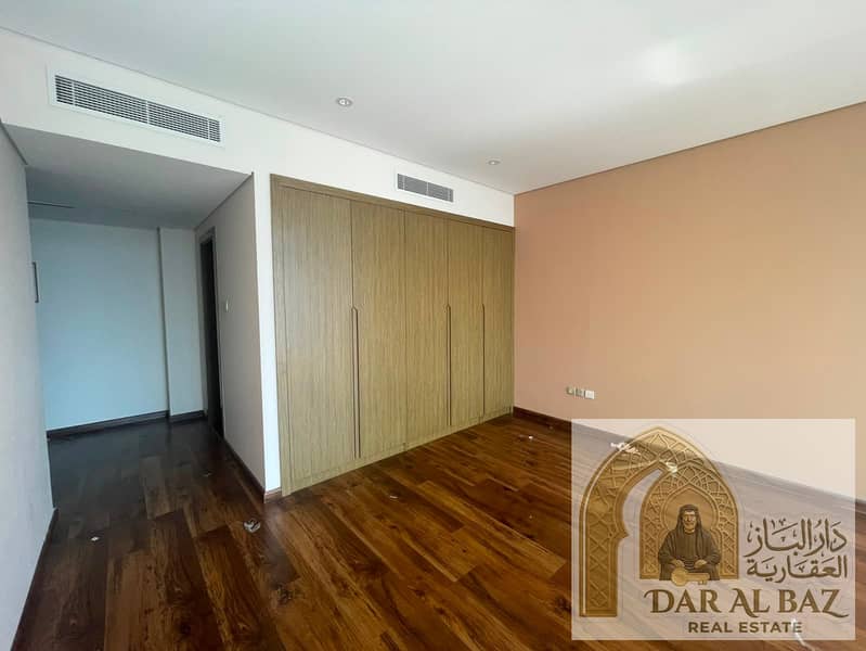 2 c49701ae-ec1b-4c51-ad3c-1daa70993eca. jpg