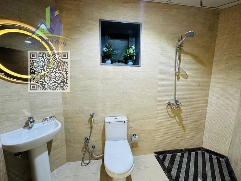 8 085204dd-1017-4b30-a020-dbf6aa7f1290. jpg