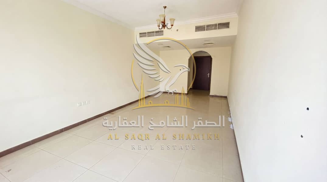 4 غرفتين وصالة للايجار السنوي في القاسمية المحطة الشارقة 3. jpeg