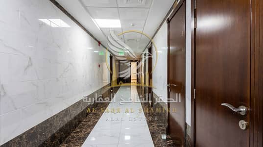 Appartement de 1 chambre à à louer à Al Qulayaah, Sharjah - شقة غرفة وصالة للإيجار في القليعة  شهر مجاني12. jpeg