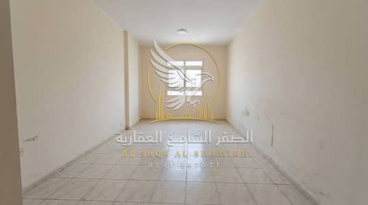 شقة 2 غرفة نوم للايجار في المجرة، الشارقة - Enhance_real_estate_photograph_202609011025. jpeg شقة 2 غرفة نوم للايجار في المجرة، الشارقة - Enhance_real_estate_photograph_202609011025. jpeg