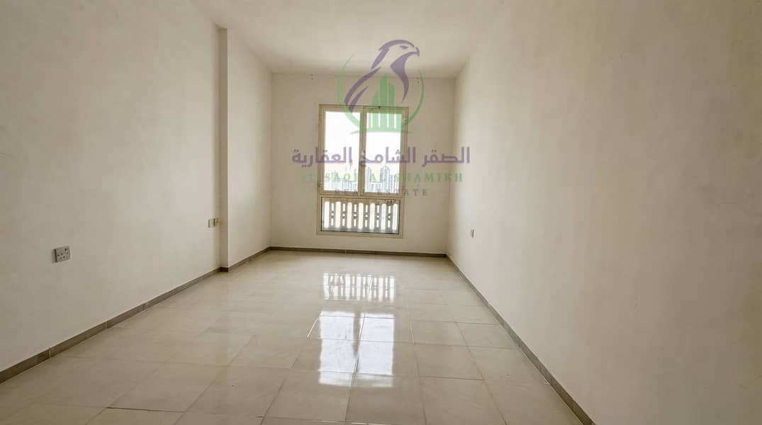 3 Real_estate_photo_enhancement_in…_202609012000. jpeg