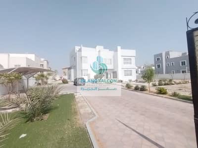 فيلا تجارية  للايجار في مدينة شخبوط، أبوظبي - IMG-20250924-WA0004. jpg