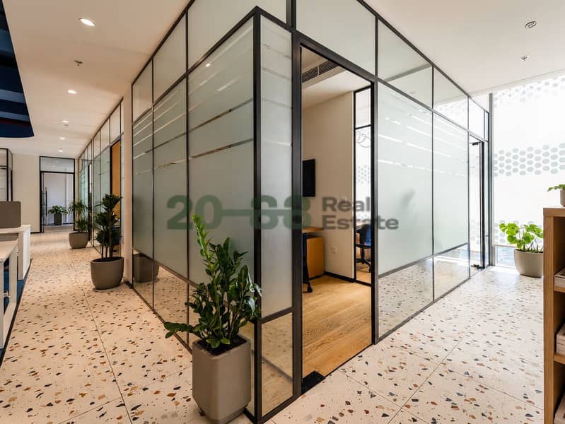 2 Office8. jpg