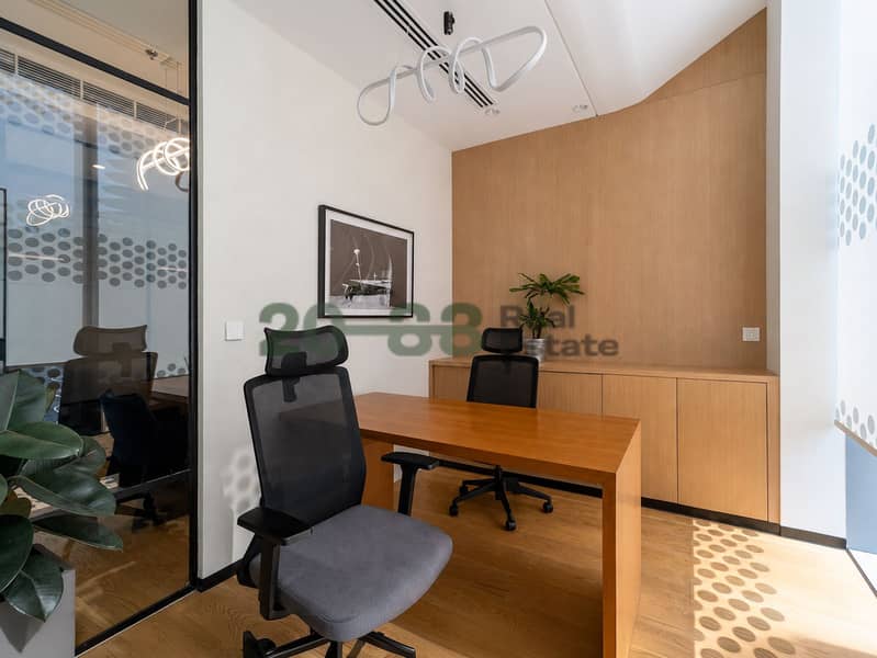 20 Office18. jpg
