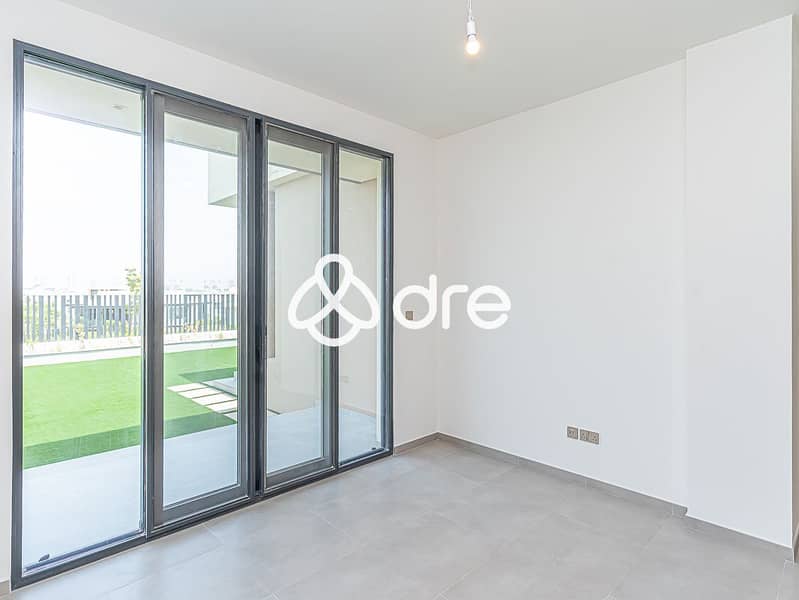 5 DRE06975. JPG