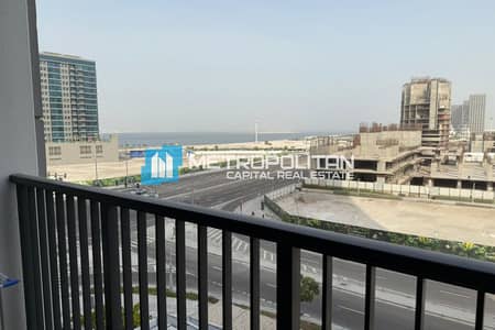 1 Bedroom Apartment for Sale in Al Reem Island, Abu Dhabi - 1BR w/ Balcony| Well Maintained| Partial Sea View