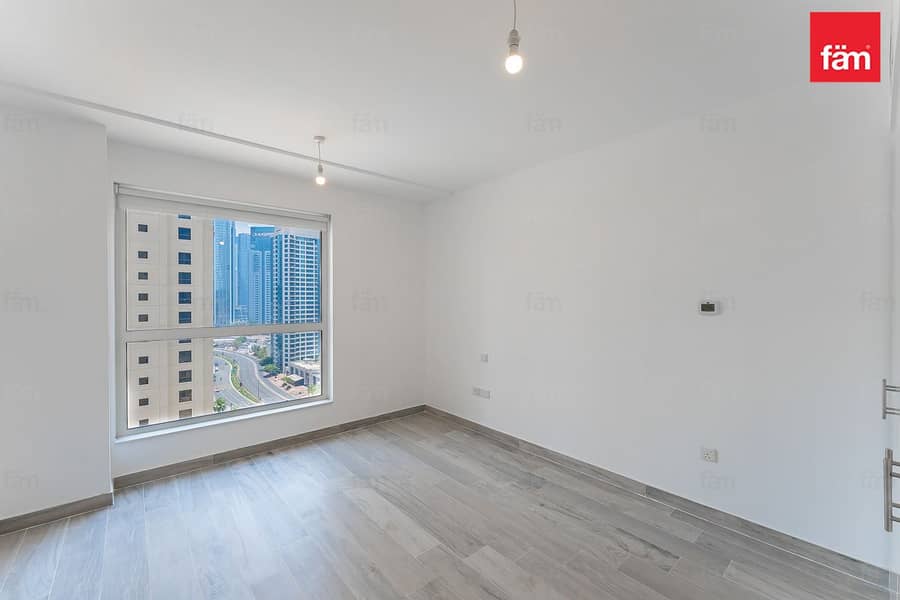 Fully Upgrade| Close To Tram| Maids Room| Vacant Fully Upgrade| Close To Tram| Maids Room| Vacant
