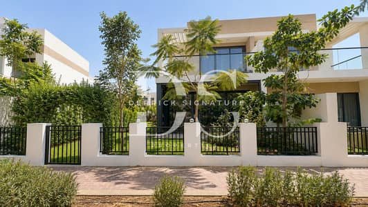 فیلا 4 غرف نوم للايجار في داماك هيلز، دبي - Townhouse outside. jpg فیلا 4 غرف نوم للايجار في داماك هيلز، دبي - Townhouse outside. jpg